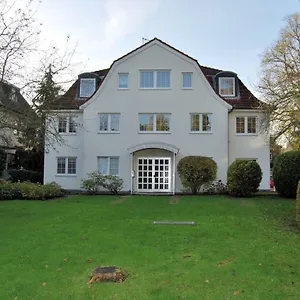 Stresemannstraße 3 Apartment